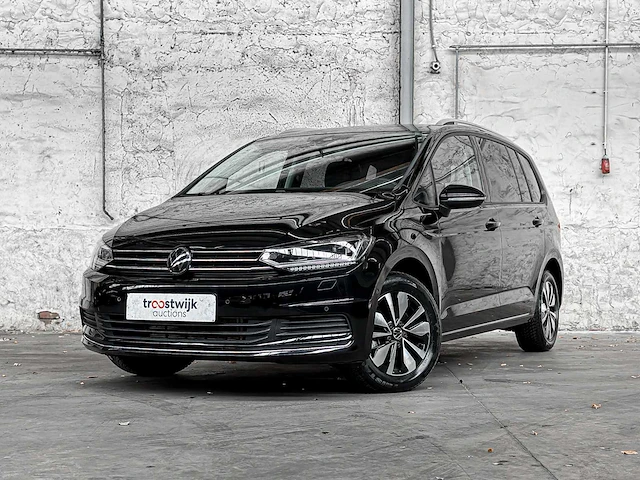 Volkswagen touran 1.5 tsi automaat comfortline 7p. 150pk 2025 - afbeelding 1 van  47