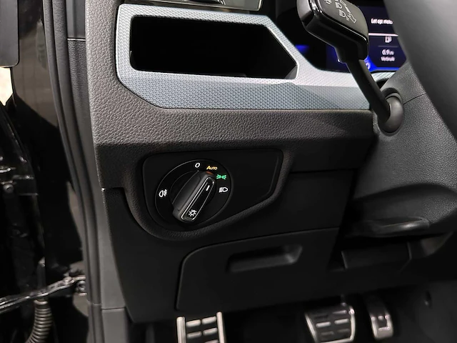 Volkswagen touran 1.5 tsi automaat comfortline 7p. 150pk 2025 - afbeelding 13 van  47