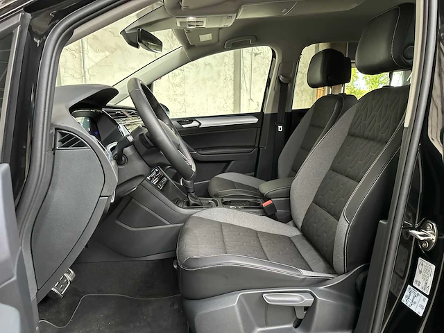 Volkswagen touran 1.5 tsi automaat comfortline 7p. 150pk 2025 - afbeelding 26 van  47