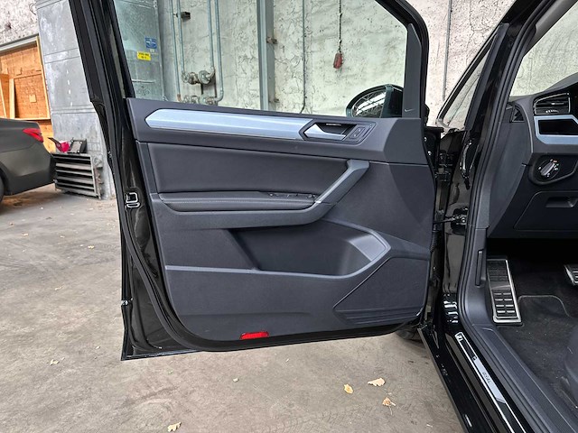 Volkswagen touran 1.5 tsi automaat comfortline 7p. 150pk 2025 - afbeelding 25 van  47