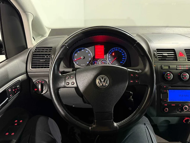 Volkswagen touran 1.6-16v fsi business, 73-tj-kl - afbeelding 2 van  13