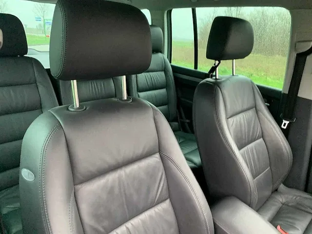 Volkswagen touran 1.6 16v fsi highline, 82-rzk-2 - afbeelding 5 van  33