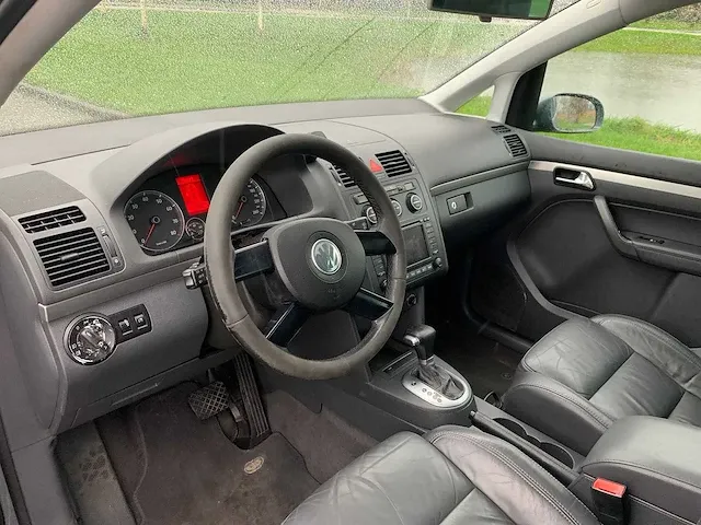 Volkswagen touran 1.6 16v fsi highline, 82-rzk-2 - afbeelding 14 van  33