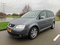 Volkswagen touran 1.6 16v fsi highline, 82-rzk-2 - afbeelding 12 van  33