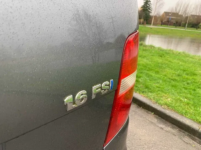 Volkswagen touran 1.6 16v fsi highline, 82-rzk-2 - afbeelding 29 van  33