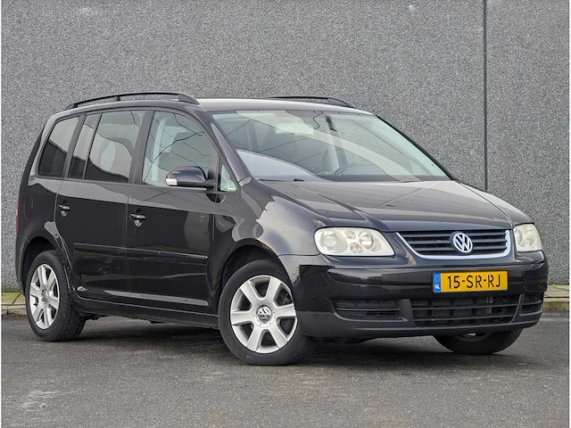 Volkswagen touran 2.0-16v fsi business | 15-sr-rj - afbeelding 3 van  32