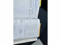 Volkswagen touran 2.0-16v fsi trendl. 17-pd-lv - afbeelding 4 van  18