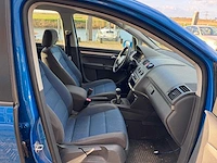 Volkswagen touran 2.0-16v fsi trendl. 17-pd-lv - afbeelding 11 van  18