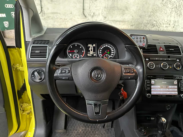 Volkswagen touran 2.0 tdi comfortline bluemotion (automaat) 140pk 2013, 8-knn-06 - afbeelding 10 van  40