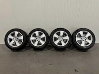 Volkswagen transporter 17 inch sportvelgen met banden. - afbeelding 2 van  6