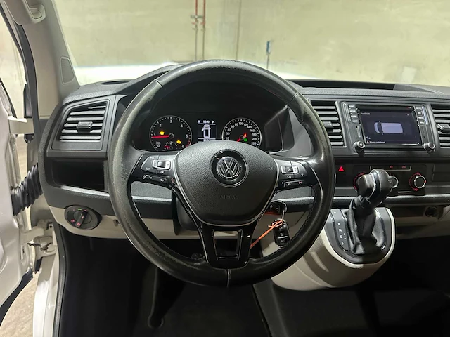 Volkswagen transporter 2.0 tdi 150pk dsg dc highline l2h1 (dubbele cabine) 150pk 2017, vjf-25-s bedrijfswagen - afbeelding 13 van  43
