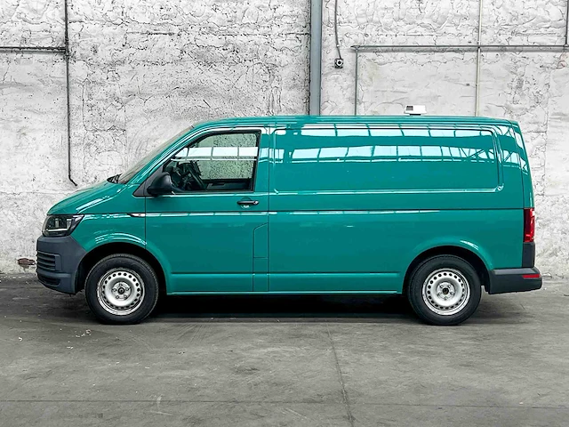 Volkswagen transporter 2.0 tdi l1h1 highl. 84pk 2018, v-236-pf - afbeelding 8 van  39