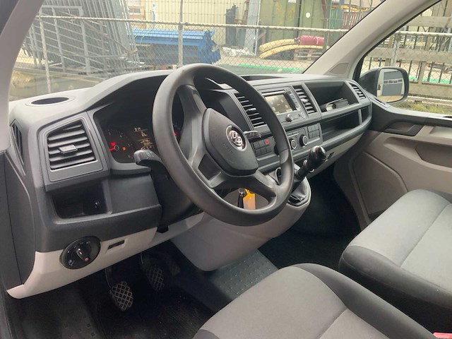Volkswagen transporter 2.0 tdi l1h1 highl. bedrijfswagen - afbeelding 15 van  37