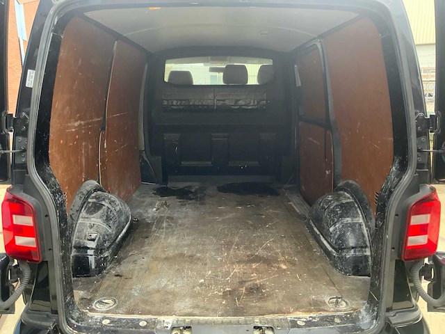 Volkswagen transporter 2.0 tdi l1h1 highl. bedrijfswagen - afbeelding 27 van  37