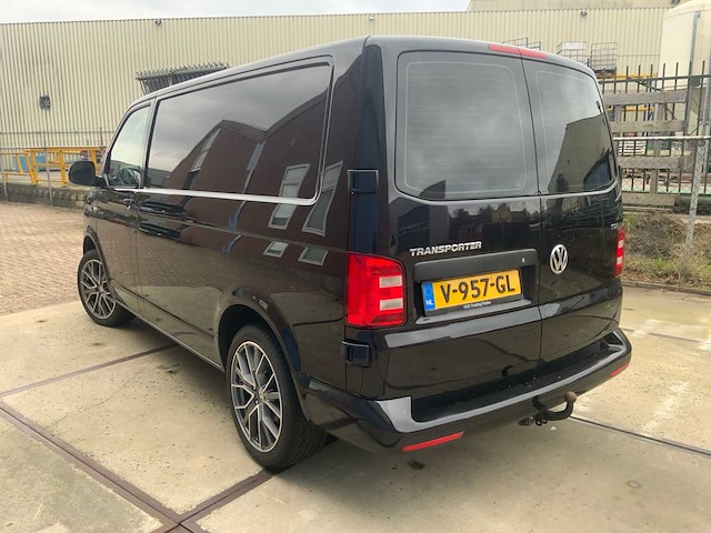 Volkswagen transporter 2.0 tdi l1h1 highl. bedrijfswagen - afbeelding 34 van  37