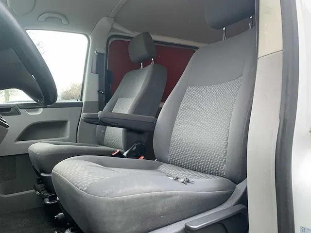 Volkswagen transporter 2.0 tdi l1h1 tr. dc vb-788-g - afbeelding 29 van  30