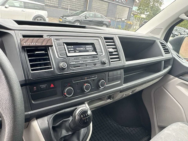 Volkswagen transporter 2.0 tdi l1h2 comfortline 2018 | v-845-lh - afbeelding 4 van  18