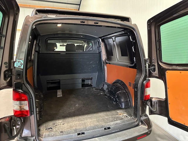 Volkswagen transporter 2.0 tdi l2h1 dubbel cabine 5-vkt-58 - afbeelding 9 van  18