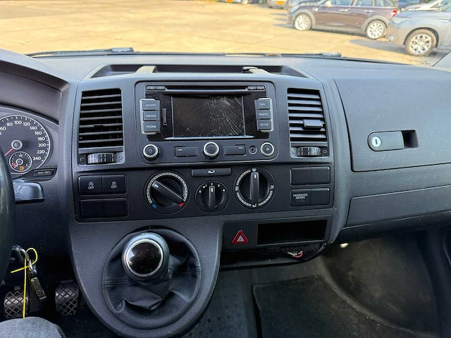 Volkswagen transporter 2.0 tdi l2h2 baseline, vh-221-f - afbeelding 8 van  18