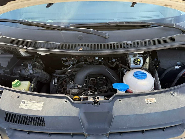 Volkswagen transporter 2.0 tdi l2h2 baseline, vh-221-f - afbeelding 9 van  18