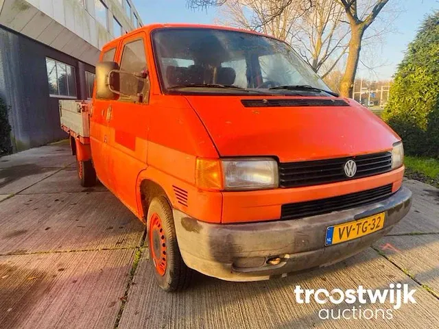 Volkswagen transporter 2.4 d 332 dc pick up, vv-tg-32 - afbeelding 2 van  9