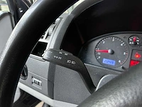 Volkswagen transporter 2.5 tdi 340 131pk 2008, 2-vbn-50 - afbeelding 13 van  34