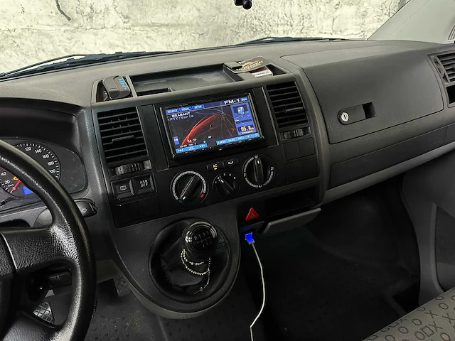 Volkswagen transporter 2.5 tdi 340 131pk 2008, 2-vbn-50 - afbeelding 16 van  34