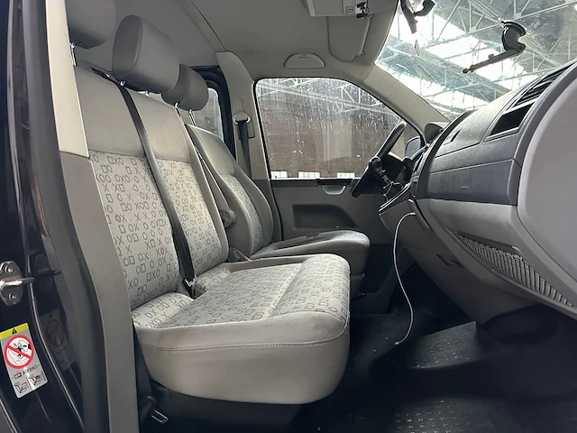 Volkswagen transporter 2.5 tdi 340 131pk 2008, 2-vbn-50 - afbeelding 26 van  34