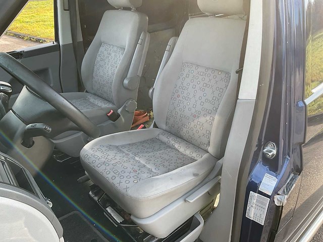 Volkswagen transporter 2.5 tdi 340 mhd - afbeelding 23 van  38