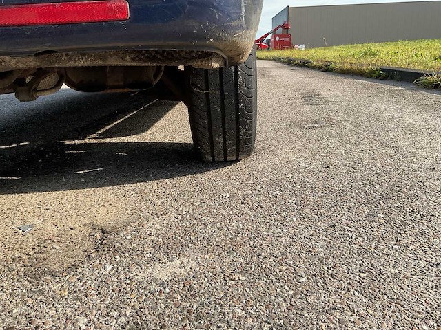 Volkswagen transporter 2.5 tdi 340 mhd - afbeelding 35 van  38