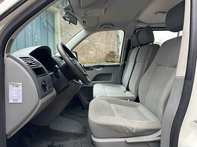 Volkswagen transporter 2.5 tdi 340 trend.dc 6-persoons 131pk 2008, 49-vng-3 - afbeelding 14 van  31