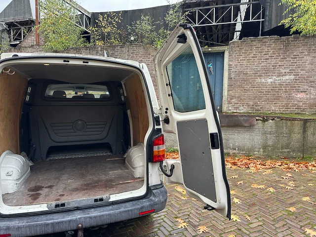 Volkswagen transporter 2.5 tdi 340 trend.dc 6-persoons 131pk 2008, 49-vng-3 - afbeelding 16 van  31