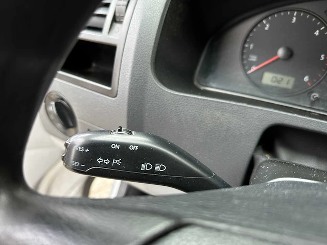 Volkswagen transporter 2.5 tdi 340 trendline dsg 5-persoon 131pk 2009, 6-vdv-12 - afbeelding 7 van  30