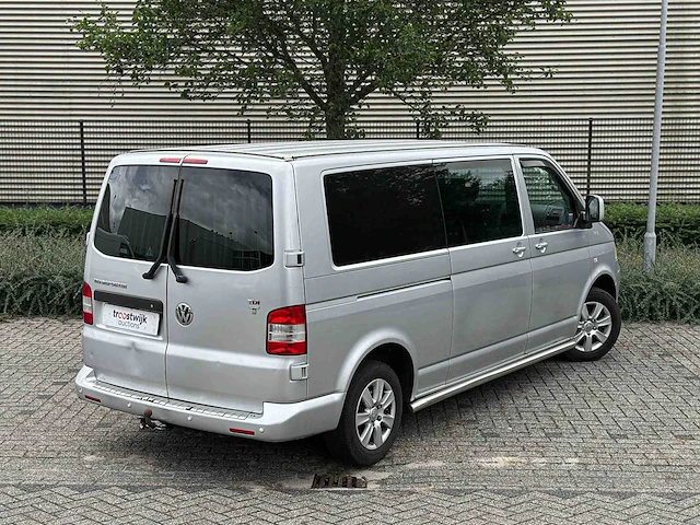 Volkswagen transporter 2.5 tdi 340 trendline dsg 5-persoon 131pk 2009, 6-vdv-12 - afbeelding 28 van  30