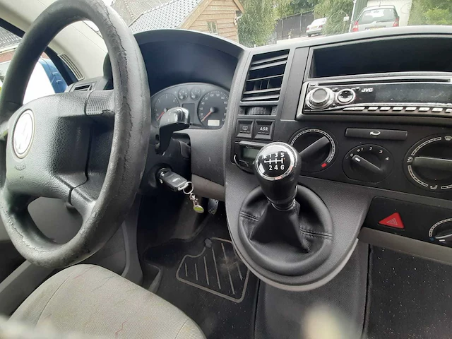 Volkswagen transporter 2.5 tdi bedrijfswagen - afbeelding 11 van  33