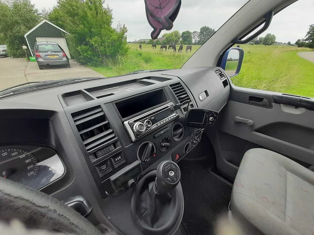 Volkswagen transporter 2.5 tdi bedrijfswagen - afbeelding 15 van  33