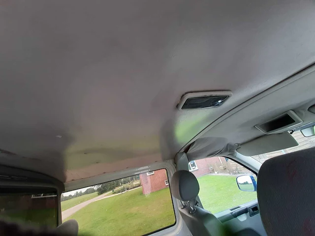 Volkswagen transporter 2.5 tdi bedrijfswagen - afbeelding 19 van  33