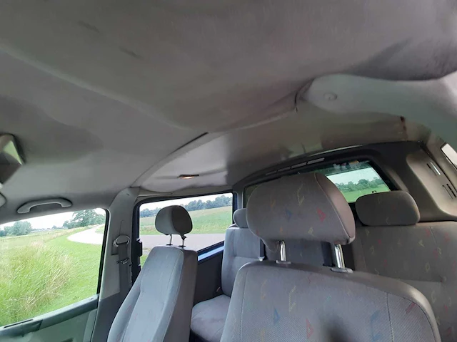 Volkswagen transporter 2.5 tdi bedrijfswagen - afbeelding 20 van  33