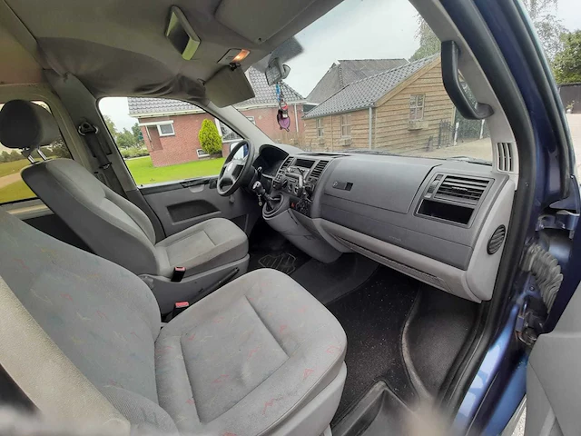 Volkswagen transporter 2.5 tdi bedrijfswagen - afbeelding 24 van  33