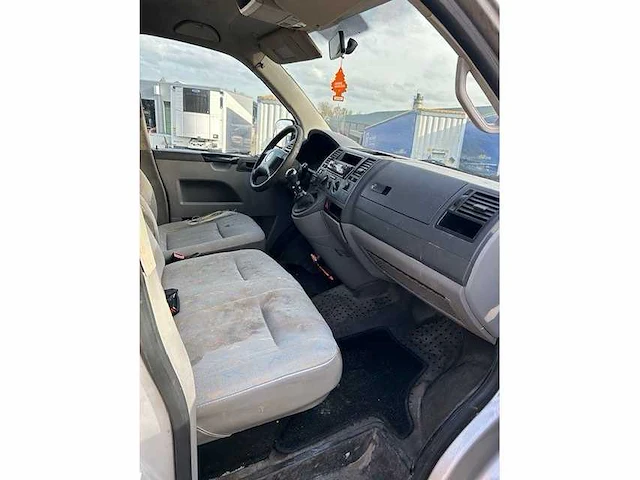 Volkswagen transporter bedrijfswagen - afbeelding 3 van  11
