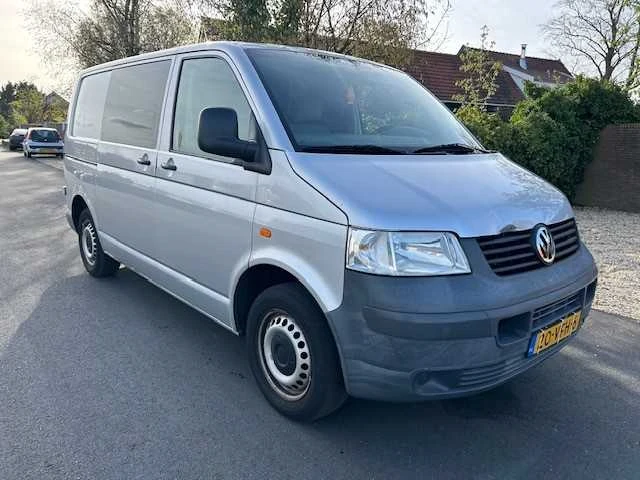 Volkswagen transporter bedrijfswagen - afbeelding 4 van  11