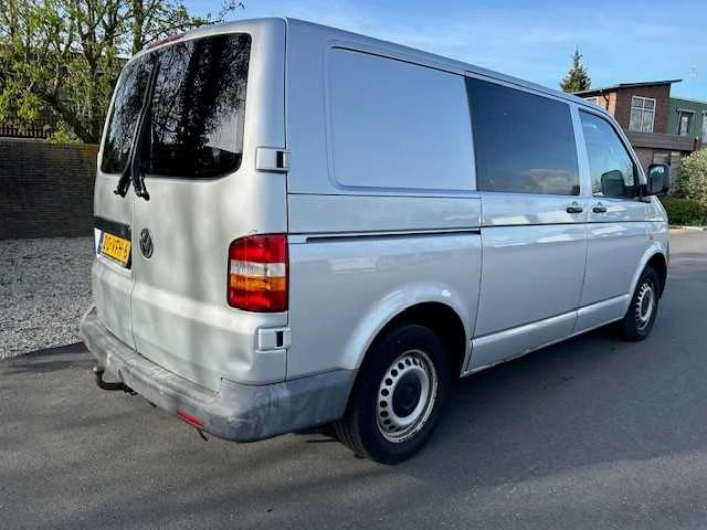 Volkswagen transporter bedrijfswagen - afbeelding 5 van  11