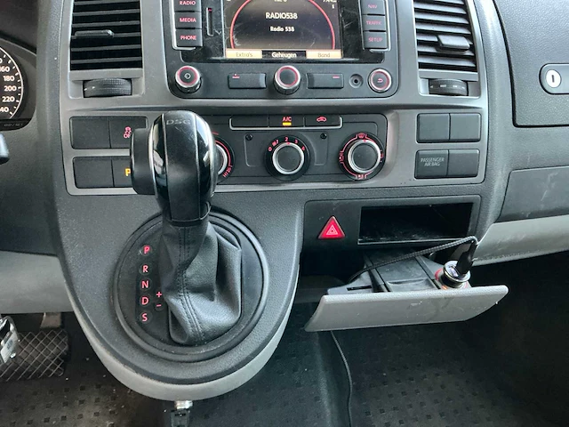 Volkswagen transporter bedrijfswagen - afbeelding 5 van  21