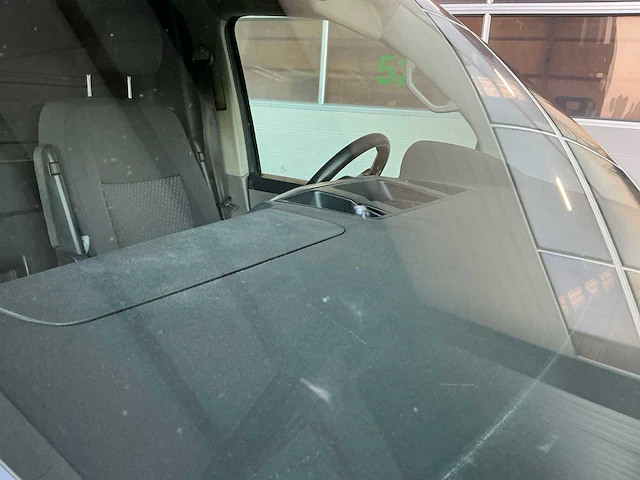 Volkswagen transporter bedrijfswagen - afbeelding 9 van  21