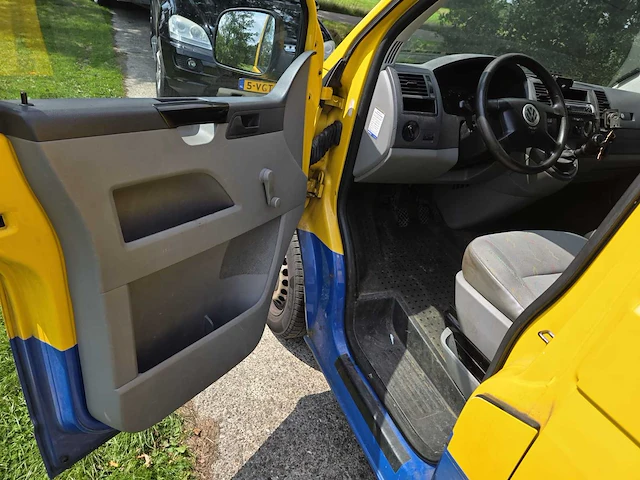 Volkswagen transporter bedrijfswagen - afbeelding 10 van  31