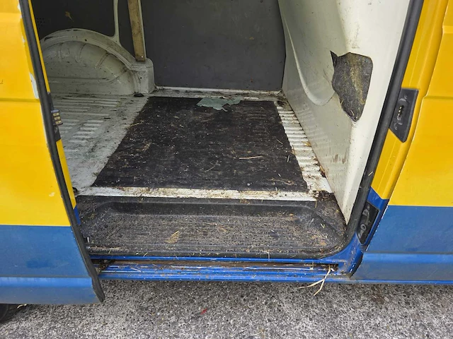 Volkswagen transporter bedrijfswagen - afbeelding 17 van  31