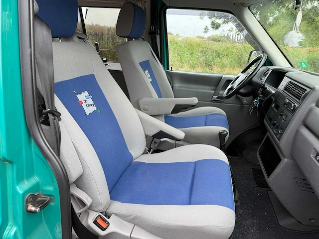 Volkswagen transporter camper , 40-zjf-6 - afbeelding 3 van  15