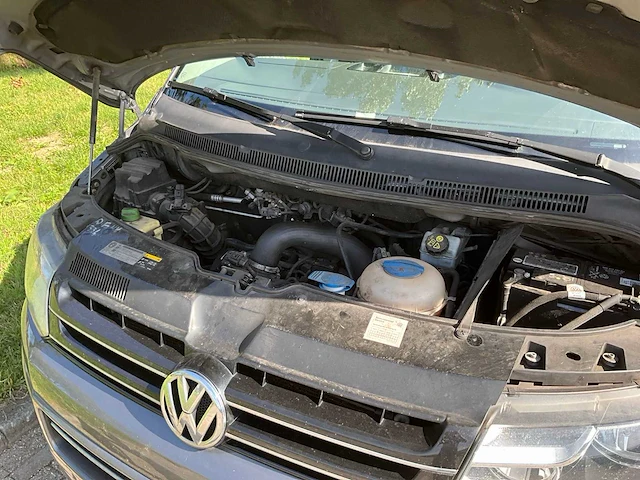 Volkswagen transporter dubbele cabine bedrijfswagen - afbeelding 6 van  14