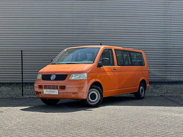 Volkswagen transporter kombi 1.9 tdi 340 comf.l. 9-persoons 86pk 2006, 69-tp-gn - afbeelding 1 van  29