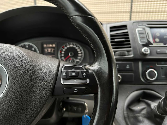 Volkswagen transporter kombi 2.0 tdi bm highline 114pk 2015, 9-zhx-22 - afbeelding 8 van  31